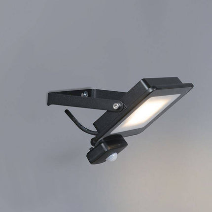 LEDVANCE Floodlight LED 20W Sensor