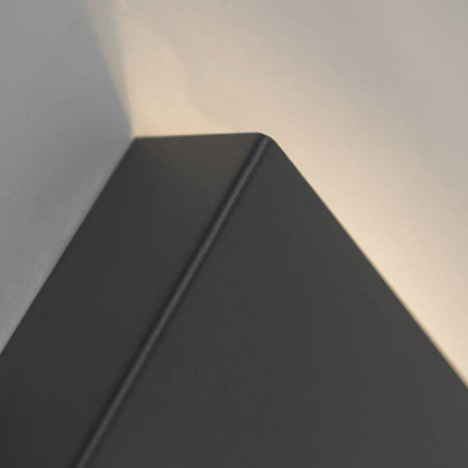 QAZQA Wandlamp Otan Zwart